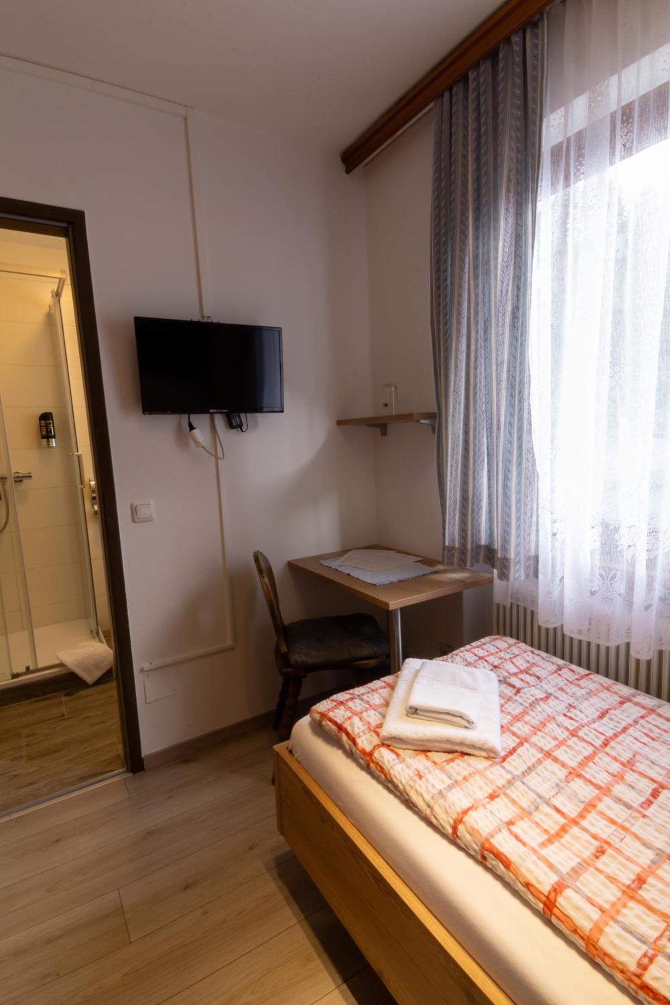 Metzgerwirt Vieh Heli Hotel Bad Goisern Luaran gambar